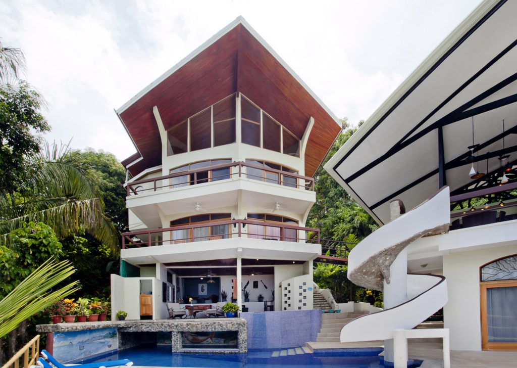 stunning-luxury-manuel-antonio-villa