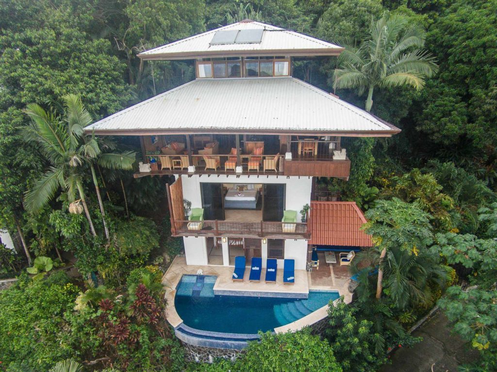 amazing-luxury-four-bedroom-villa