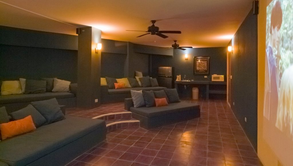 In this luxury vacation villa you even have your own movie theater with a mini kitchen!