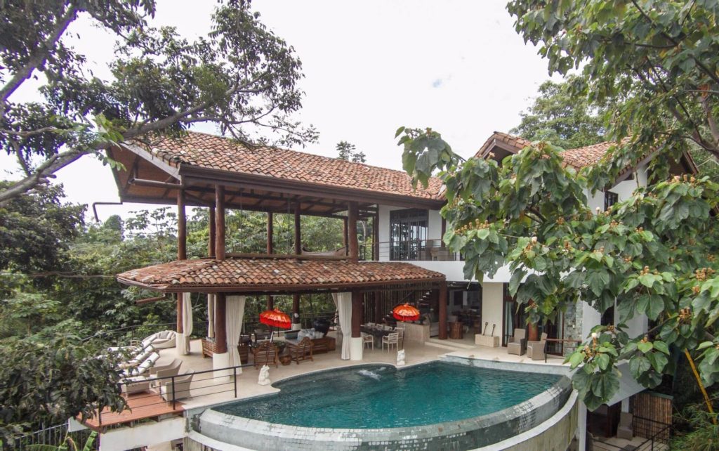 With all its charm and luxury this is a vacation villa like no other in Manuel Antonio.