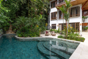 serene pool-lounge-surrounded-by-the-beauty-of-the-rainforest