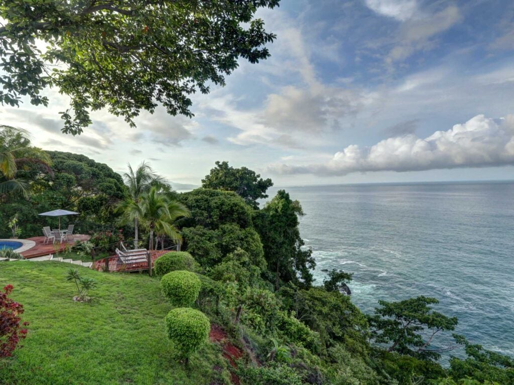 Endless horizons, framed by lush Costa Rican greenery.