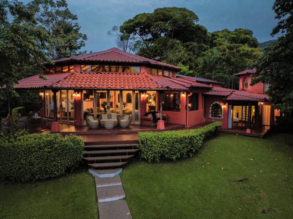 A warm and inviting hideaway, perfect for reconnecting with family and friends.