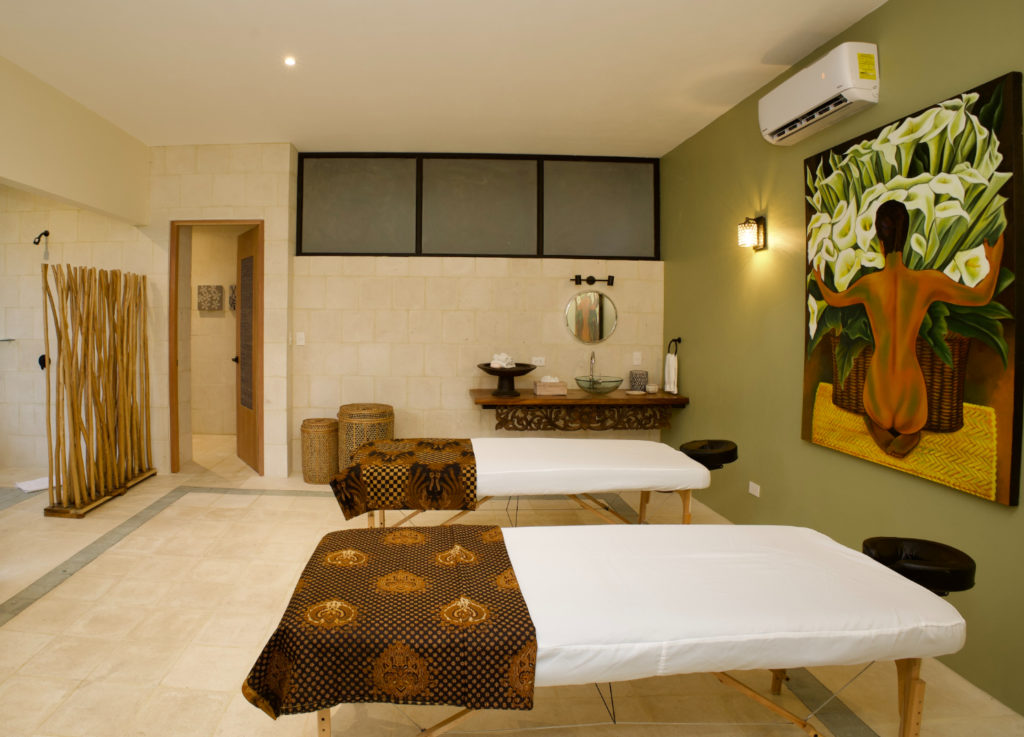 Relax, rejuvenate, and renew your spirit in this pristine spa.