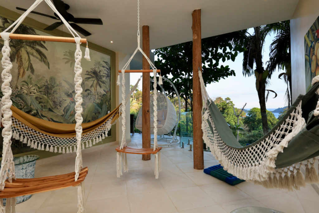 This is the hangout, with spectacular jungle and ocean views.