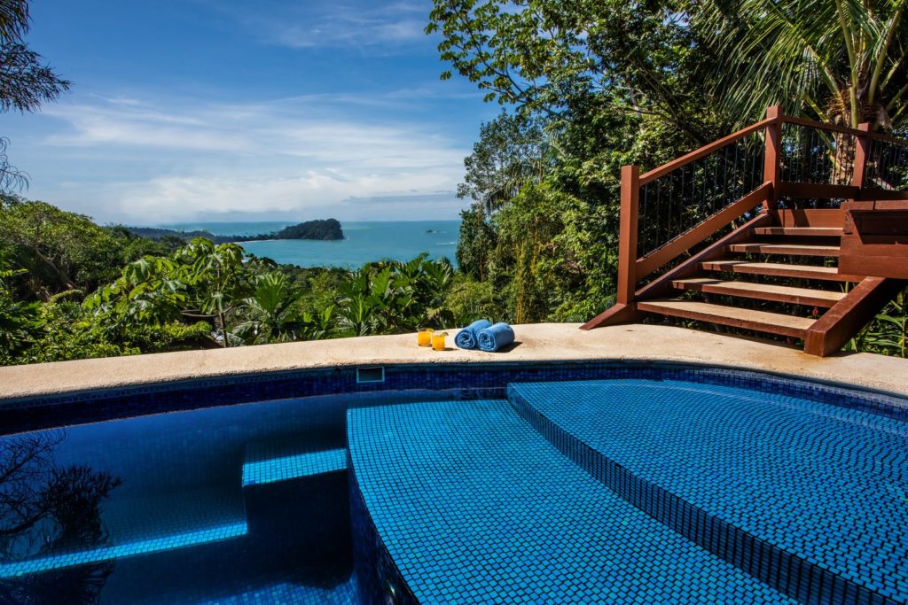 Spend a sunny day in the pool with a breathtaking view of the Manuel Antonio National Park and coastline.